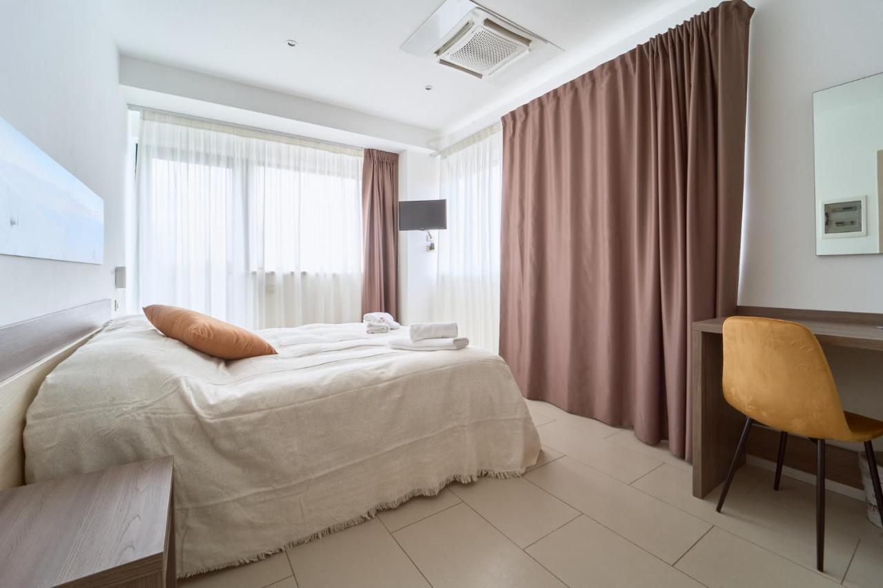 Firmafede Guest House Sarzana Exterior photo