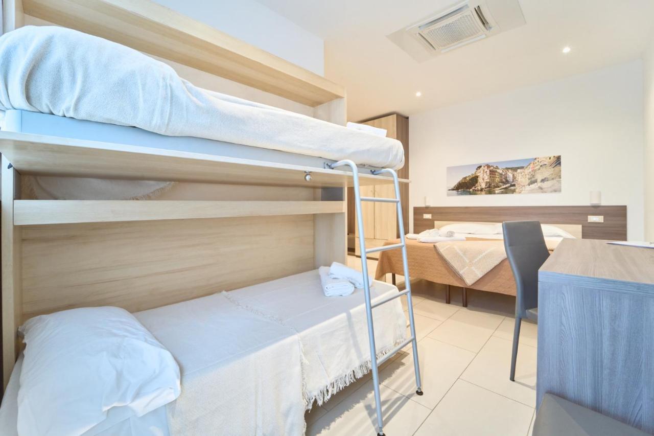 Firmafede Guest House Sarzana Exterior photo