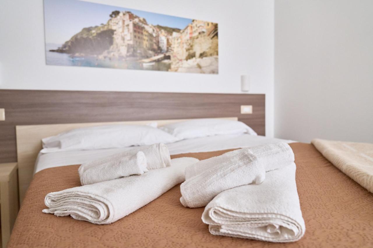 Firmafede Guest House Sarzana Exterior photo